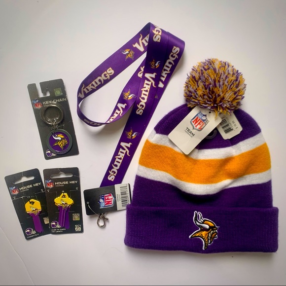 NFL Other - MN VIKINGS BUNDLE LOT WINTER BEANIE HAT  LANYARD 2 UNCUT KEYS KEYCHAIN NEW 💜💛